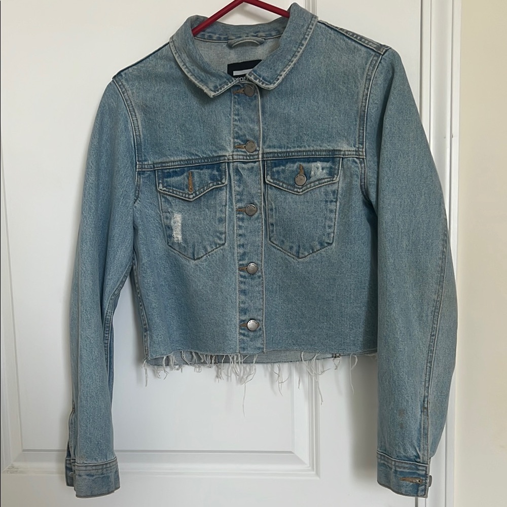 Light Blue Cropped Denim Jacket